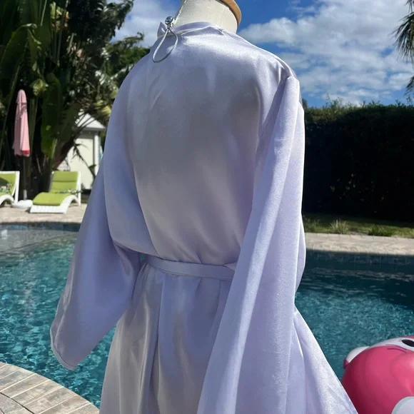 Oscar de la Renta Light Purple Satin Robe - Picture 10 of 15